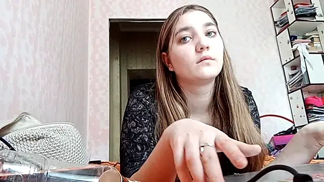 Snapshot of JanineThielman chatting on 22, 3, 2026 JanineThielman online show from 22, 3, 2026