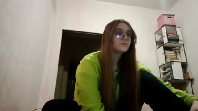 Snapshot of JanineThielman chatting on 3, 4, 2026 JanineThielman online show from 3, 4, 2026