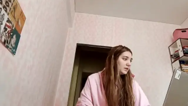 Snapshot of JanineThielman chatting on 5, 4, 2026 JanineThielman online show from 5, 4, 2026