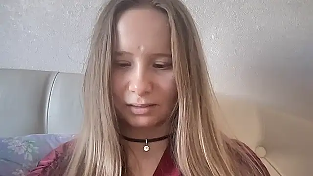 Snapshot of cutefoxieee chatting on 14, 3, 2026 cutefoxieee online show from 14, 3, 2026