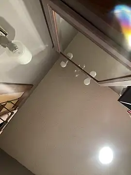 Aarondeweese27 online show from 1, 4, 2026