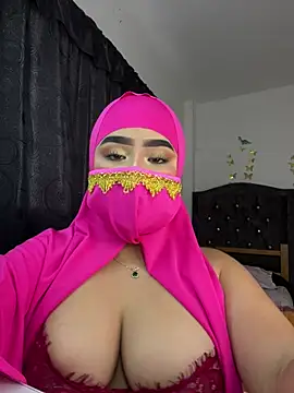 Snapshot of Yasmin_cute chatting on 25, 4, 2026 Yasmin cute online show from 25, 4, 2026