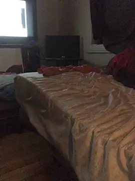 Shameless1989 online show from 12, 3, 2026