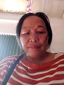 Snapshot of heesuu11 chatting on 1, 3, 2026 heesuu11 online show from 1, 3, 2026