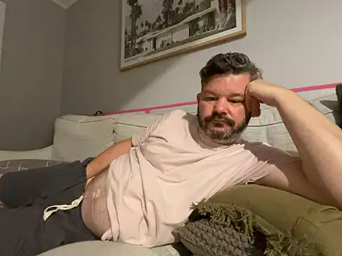 chubbylittlesecret online show from 8, 4, 2026