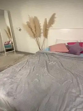 Anna Gilbert online show from 11, 4, 2026