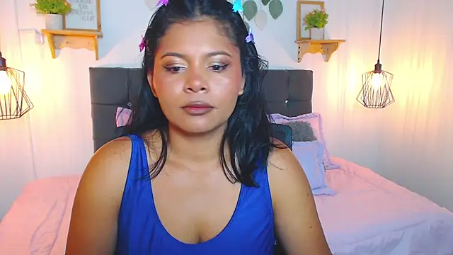 Emma hassani online show from 28, 2, 2026