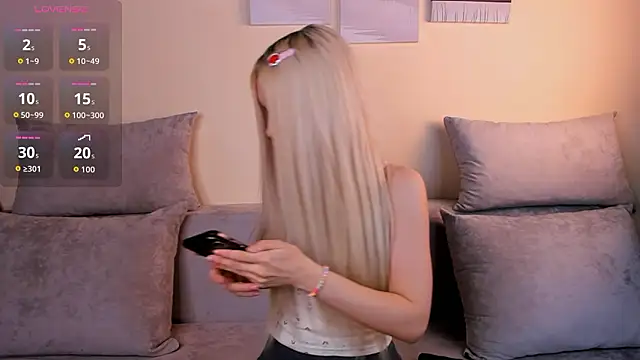 Snapshot of NoirCascade chatting on 17, 3, 2026 NoirCascade online show from 17, 3, 2026