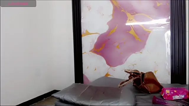 Valeria Linares online show from 30, 3, 2026