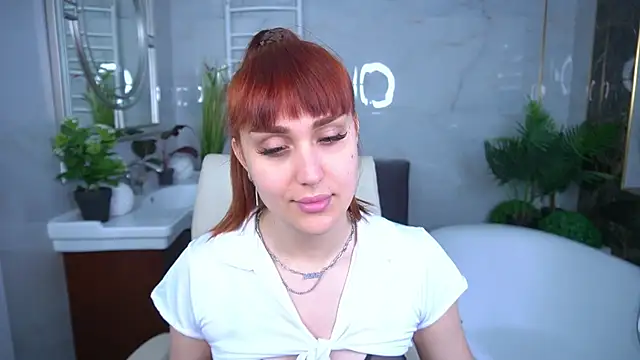 Snapshot of DawnGwin chatting on 20, 6, 2026 DawnGwin online show from 20, 6, 2026
