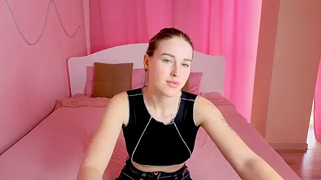 Violettta doll online show from 2, 3, 2026