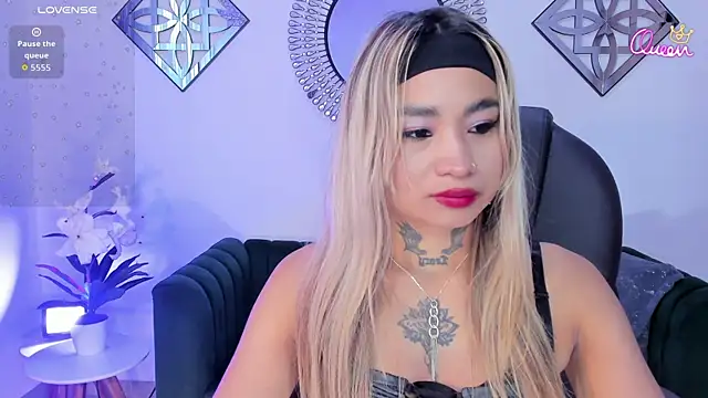 mystic nova  online show from 31, 3, 2026