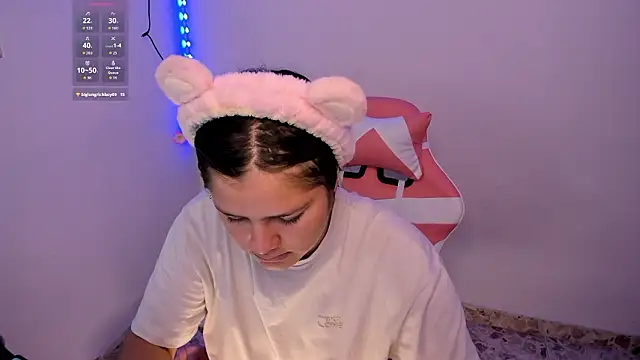 Snapshot of trianna_sweet chatting on 27, 2, 2026 trianna sweet online show from 27, 2, 2026