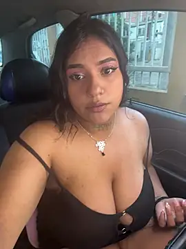 Snapshot of Nahomy_firee chatting on 23, 3, 2026 Nahomy firee online show from 23, 3, 2026