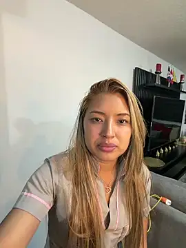 Snapshot of RubiaMorena chatting on 24, 2, 2026 RubiaMorena online show from 24, 2, 2026