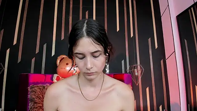 Snapshot of AmeliaaRouse chatting on 3, 3, 2026 AmeliaaRouse online show from 3, 3, 2026