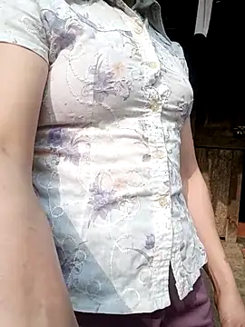 Snapshot of aus_queen007 chatting on 3, 3, 2026 aus queen007 online show from 3, 3, 2026