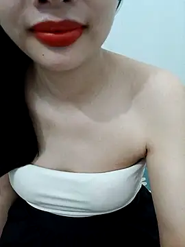 Snapshot of AmberBelle_007 chatting on 10, 4, 2026 AmberBelle 007 online show from 10, 4, 2026