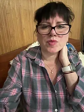 expensive lady online show from 23, 3, 2026