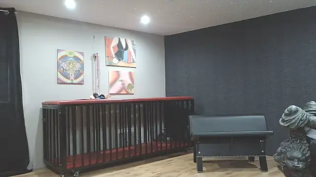 Snapshot of meesteresTirza chatting on 1, 3, 2026 meesteresTirza online show from 1, 3, 2026