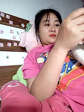 Snapshot of Meoow_Meow chatting on 3, 3, 2026 Meoow Meow online show from 3, 3, 2026