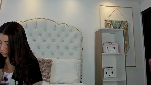 Snapshot of Sara_funy chatting on 27, 4, 2026 Sara funy online show from 27, 4, 2026