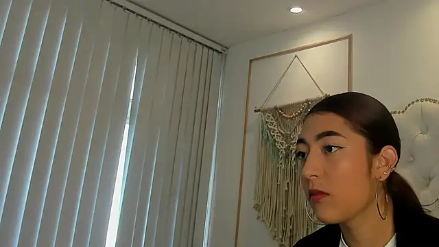 Snapshot of Sara_funy chatting on 23, 5, 2026 Sara funy online show from 23, 5, 2026