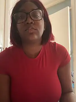 Snapshot of sweetzberri2 chatting on 3, 3, 2026 sweetzberri2 online show from 3, 3, 2026