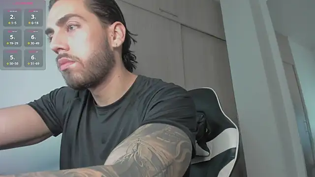 Axel  Blaze online show from 11, 6, 2026