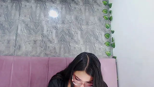 anyela donecm online show from 20, 5, 2026