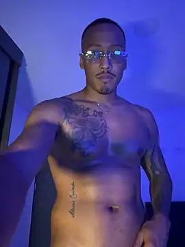 Snapshot of bruno_west chatting on 6, 3, 2026 bruno west online show from 6, 3, 2026