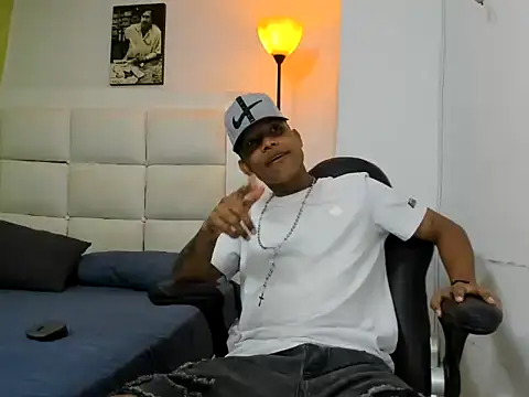 emanuel 23cm online show from 28, 2, 2026