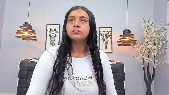 Snapshot of Lunaa_Abril chatting on 26, 2, 2026 Lunaa Abril online show from 26, 2, 2026