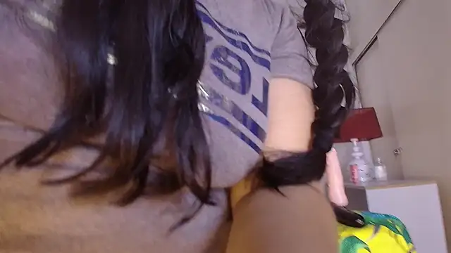 Snapshot of Assly_Love chatting on 7, 3, 2026 Assly Love online show from 7, 3, 2026