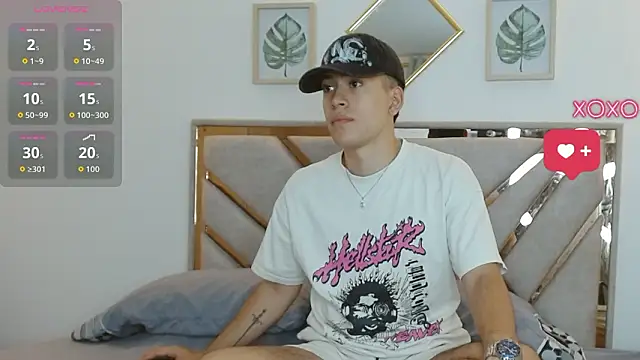 Snapshot of oliver___saint chatting on 27, 3, 2026 oliver saint online show from 27, 3, 2026