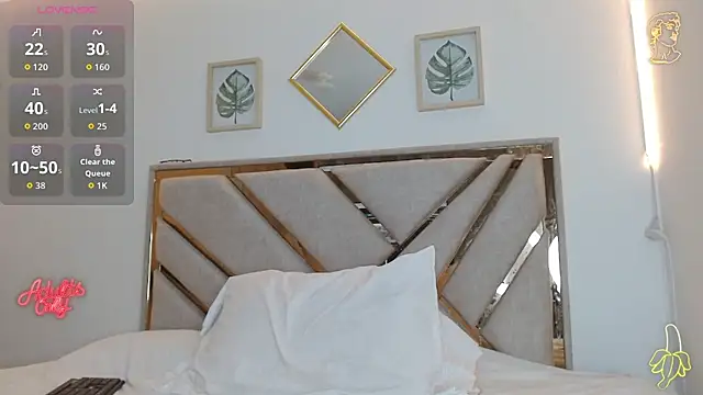 Snapshot of oliver___saint chatting on 5, 4, 2026 oliver saint online show from 5, 4, 2026