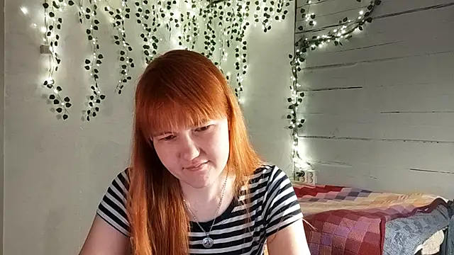 DinaFirebird online show from 6, 4, 2026