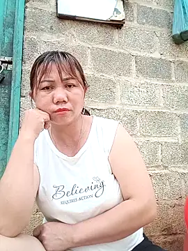 Snapshot of lyly_sexx chatting on 22, 4, 2026 lyly sexx online show from 22, 4, 2026