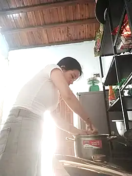 Snapshot of Ivy_Trix2 chatting on 14, 3, 2026 Ivy Trix2 online show from 14, 3, 2026