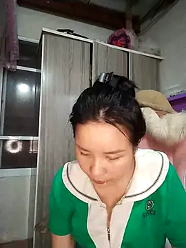 Snapshot of Ivy_Trix2 chatting on 29, 3, 2026 Ivy Trix2 online show from 29, 3, 2026