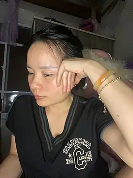 Snapshot of Ivy_Trix2 chatting on 8, 4, 2026 Ivy Trix2 online show from 8, 4, 2026