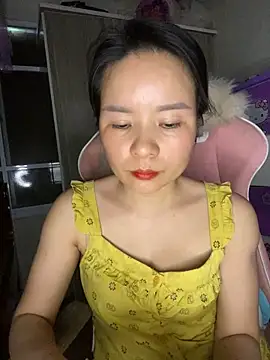 Snapshot of Ivy_Trix2 chatting on 11, 4, 2026 Ivy Trix2 online show from 11, 4, 2026