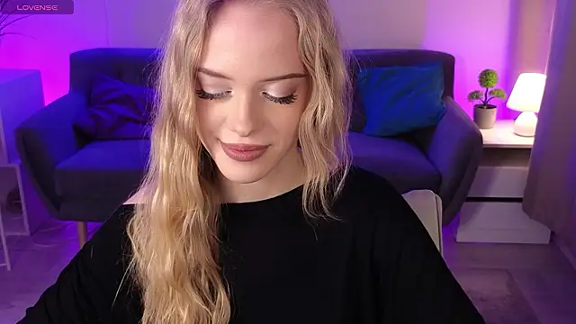 Dear Tessa online show from 8, 3, 2026