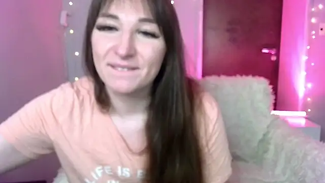 Birdie Kiss online show from 26, 5, 2026