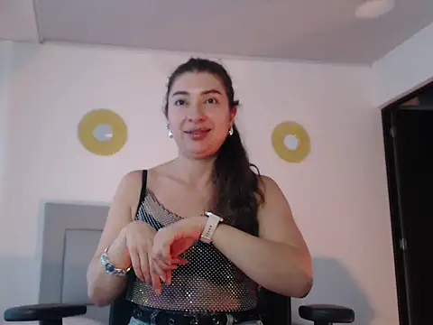 Julietaamado online show from 9, 4, 2026