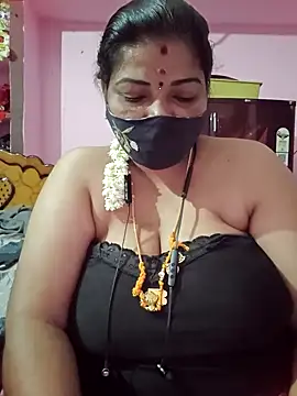 Snapshot of tamil_lathikaaa chatting on 11, 6, 2026 tamil lathikaaa online show from 11, 6, 2026