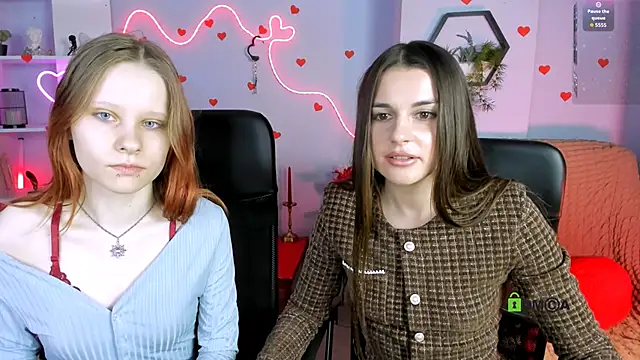 cassandra nik online show from 31, 3, 2026