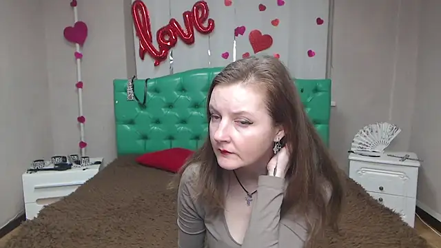 Snapshot of MeganPirs chatting on 6, 3, 2026 MeganPirs online show from 6, 3, 2026