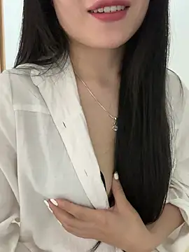 Snapshot of Tinn_tin chatting on 14, 6, 2026 Tinn tin online show from 14, 6, 2026
