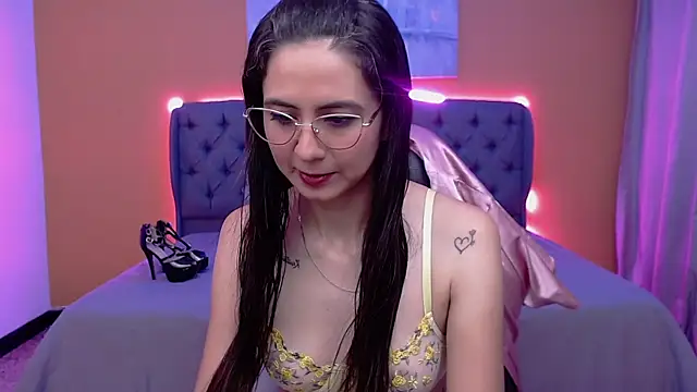 alexaneuer online show from 31, 3, 2026